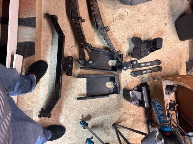 towers, hangers, cross tube, deavers.jpg