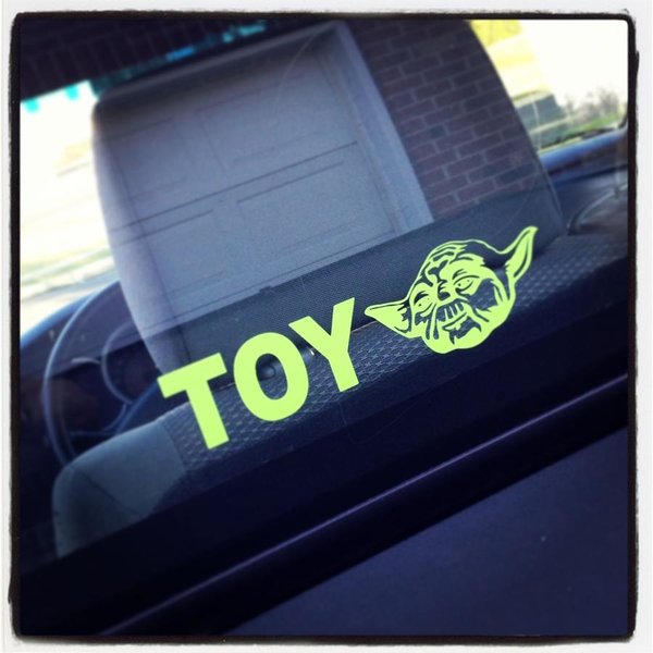 Toy Yoda.jpg