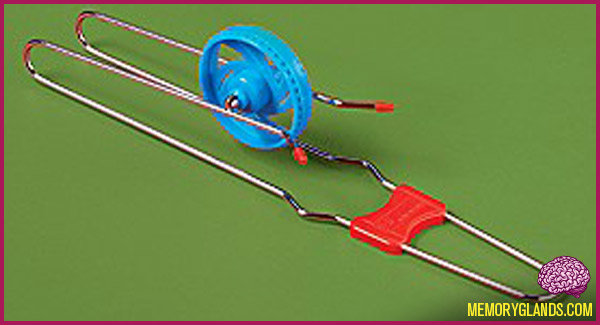 toy6_zpsc88909df_74b374c607b8a81a2d277bb9b52e7c31001c2e85.jpg