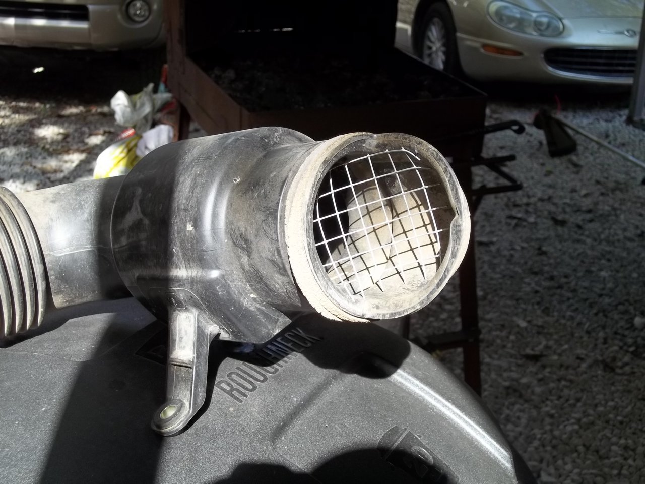 Toyota air intake 01.jpg
