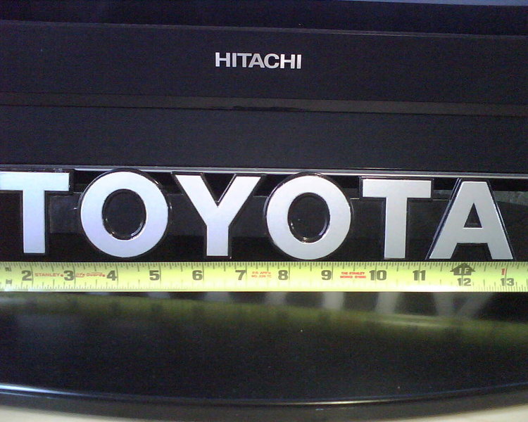 Toyota Badge.jpg