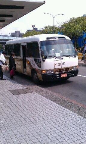 Toyota Bus.jpg