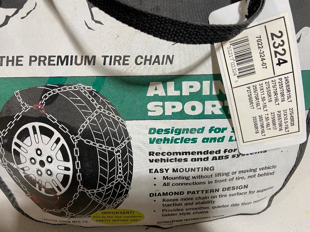 toyota chains.jpg
