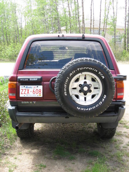 toyota hilux 215.jpg