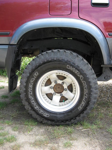 toyota hilux 217.jpg