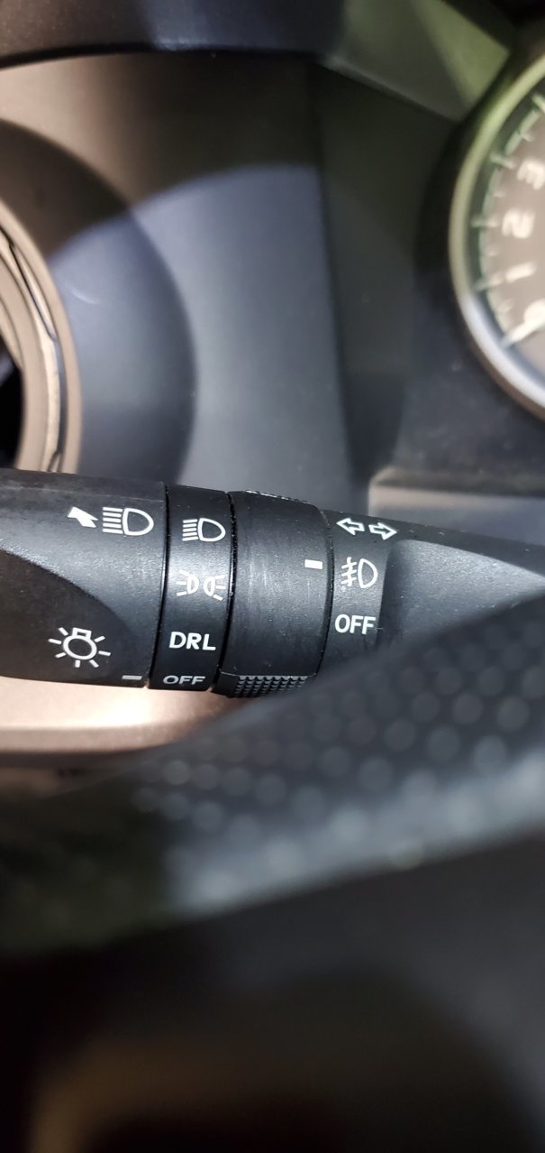 TOYOTA.jpg