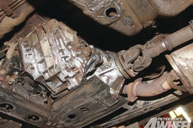 toyota-land-cruiser-gearing-transfer-case.jpg