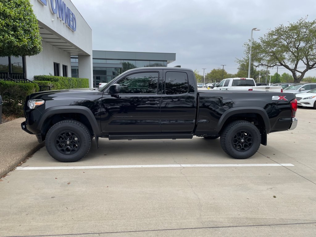 Toyota Tacoma 2023-3.jpg
