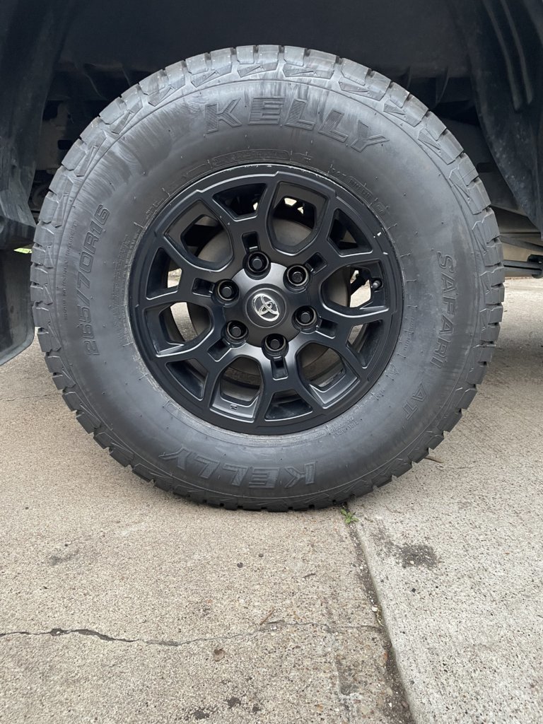 Toyota Tacoma 2023 Wheel.jpg