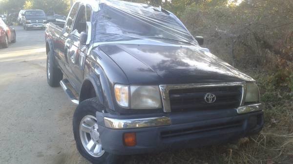 toyota tacoma.jpg