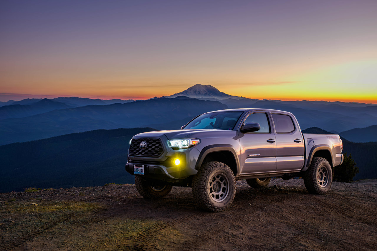 TOYOTA TACOMA MT RAINIER.jpg
