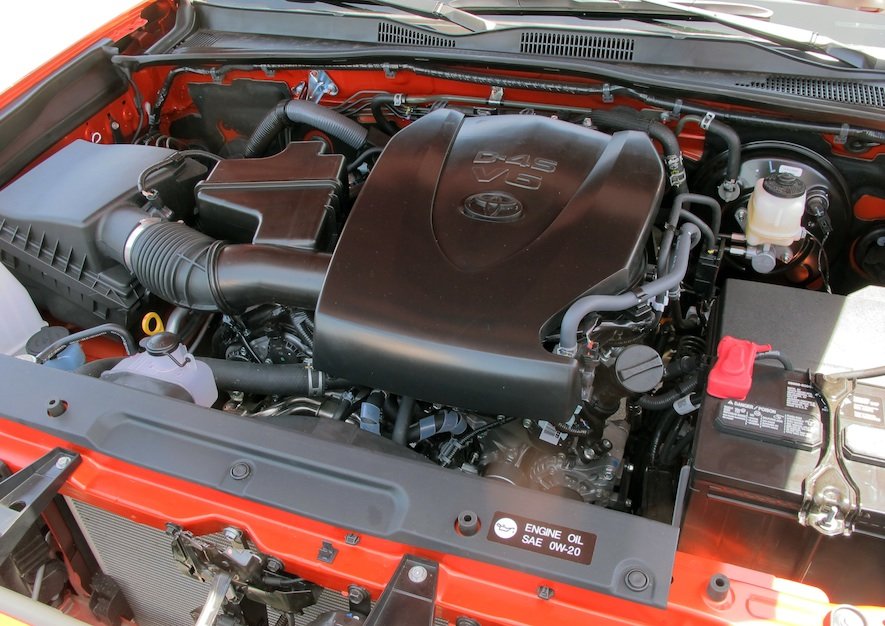 Toyota-Tacoma-sneak-engine.jpg