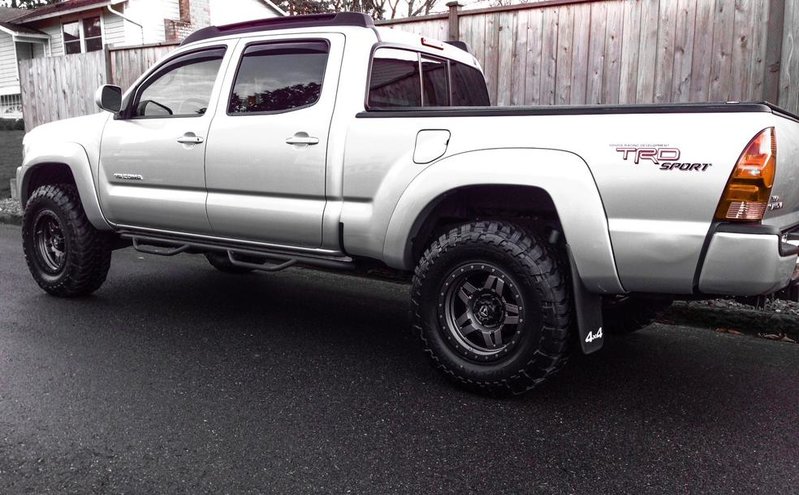 Toyota Tacoma_42.jpg