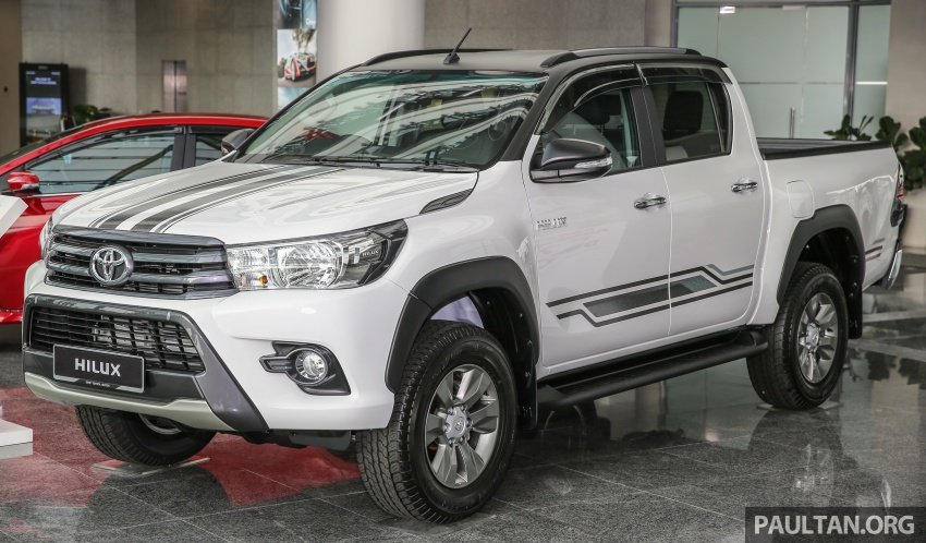 Toyota_Hilux_LimitedG_Ext-1-850x498.jpg