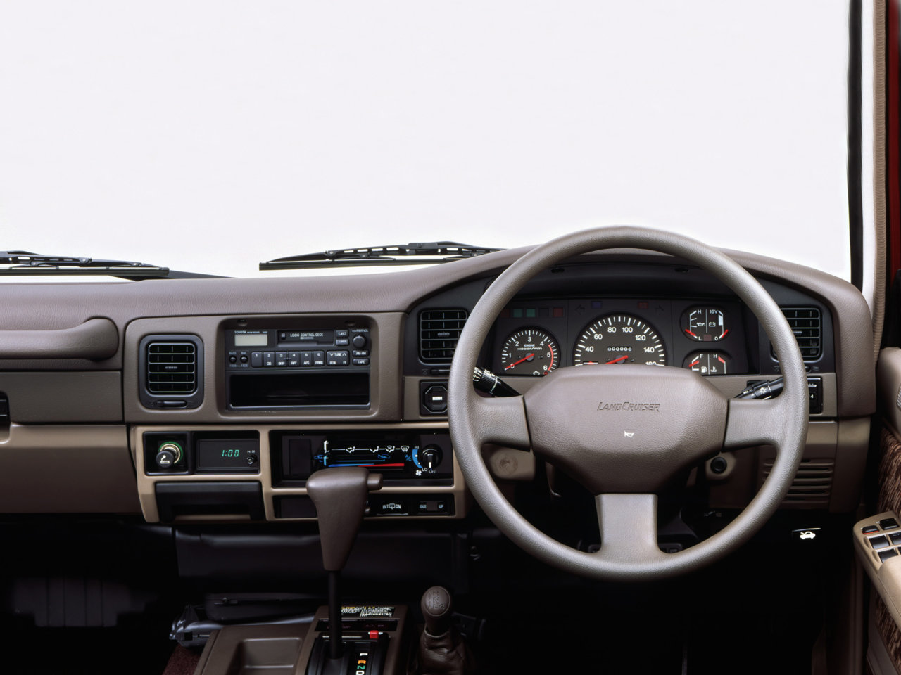 toyota_land_cruiser_prado_station_wagon_sx_4.jpg
