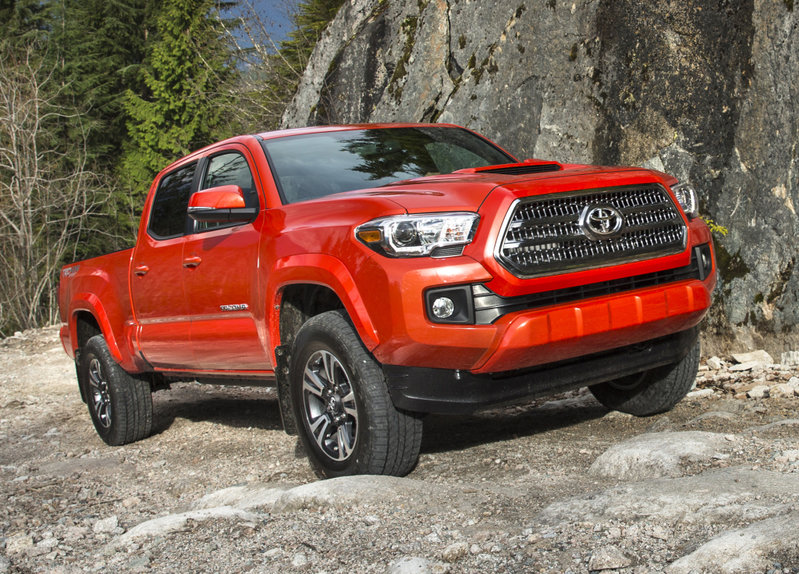 toyota_tacoma_trd_sport_double_cab_17.jpg