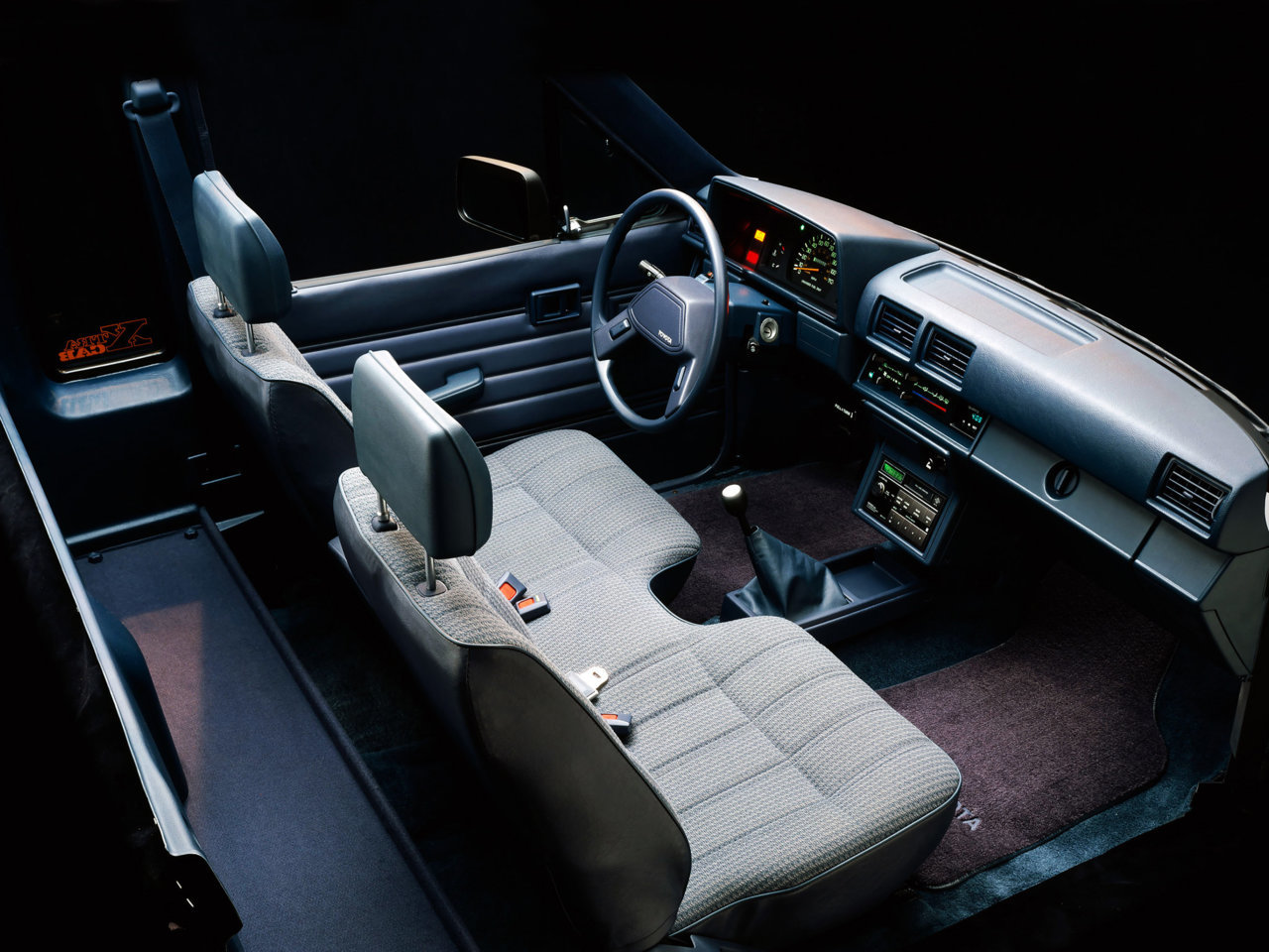 toyota_truck_xtracab_2wd_92.jpg