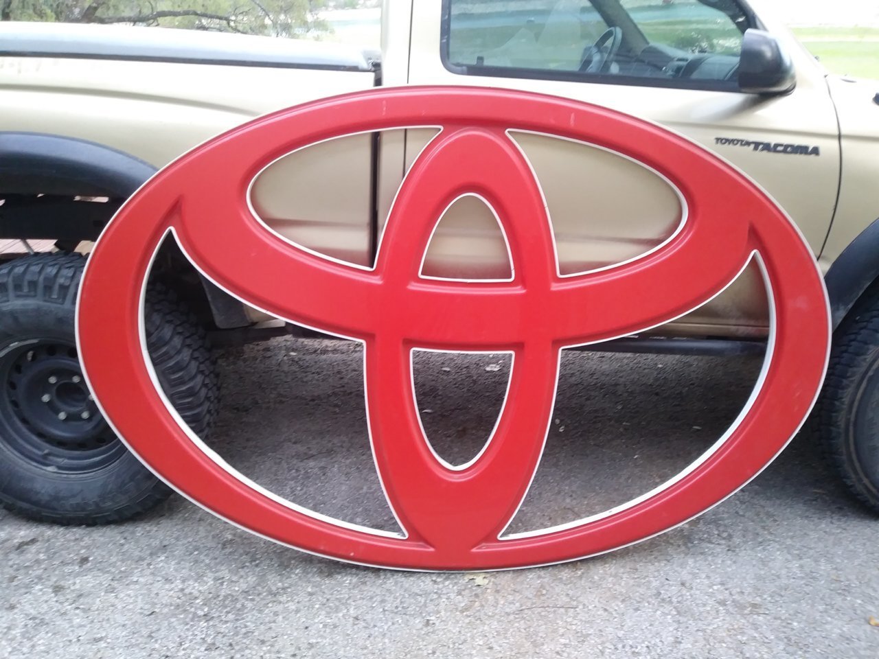 toyotasign.jpg