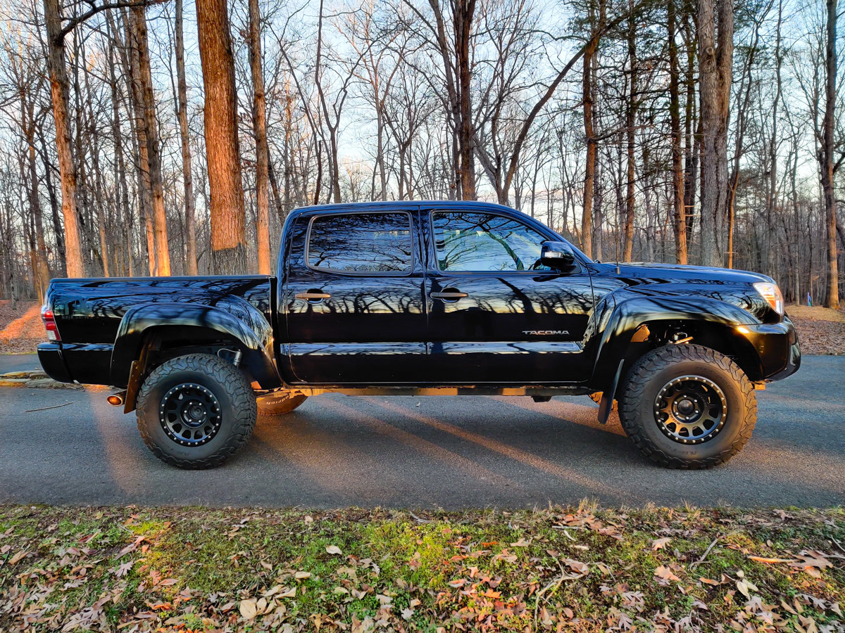 ToyotaTacoma_MR-105.jpg