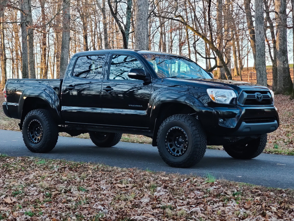ToyotaTacoma_MR-212.jpg