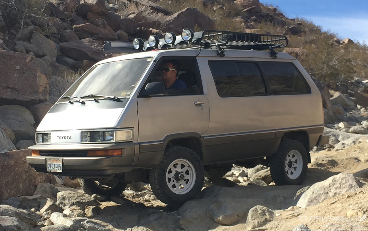 toyotavan_anza2.jpg