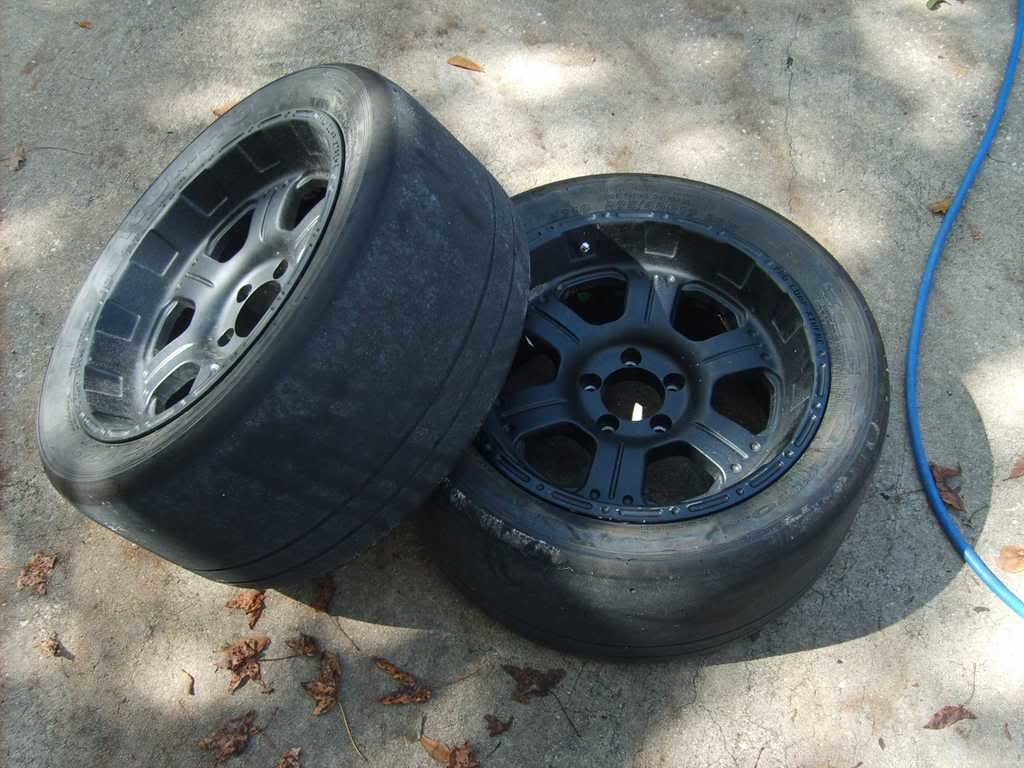 tracktires_a26e728bd42483a404f6199031fdfd34691057d5.jpg