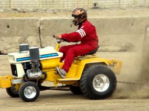 tractor.jpg