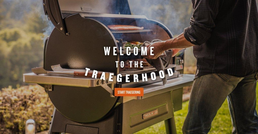 Traegerhood.jpg