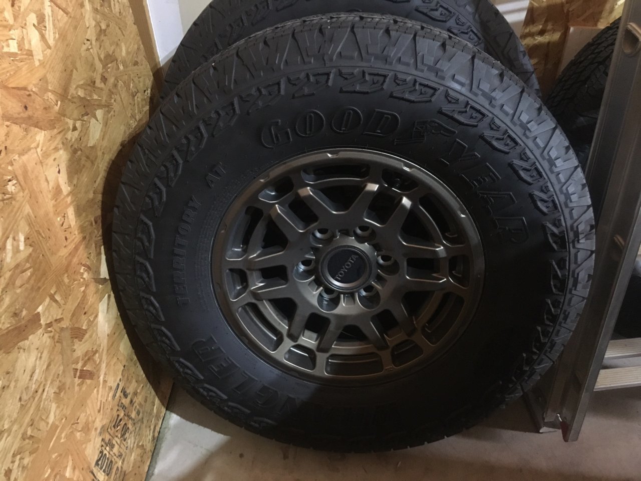 Traile Edition wheels and Tires_2.jpg