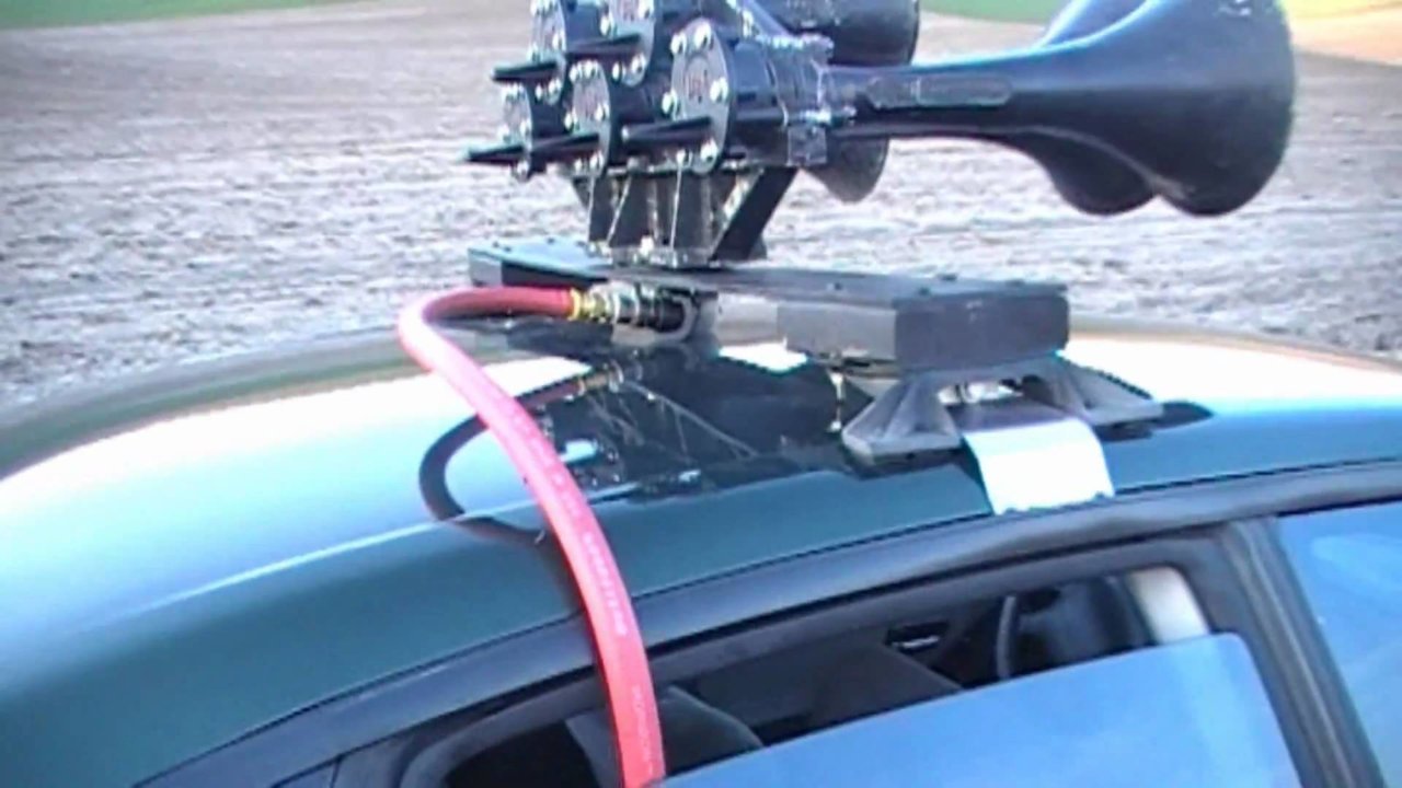 Train-Horns-For-Big-Trucks.jpg