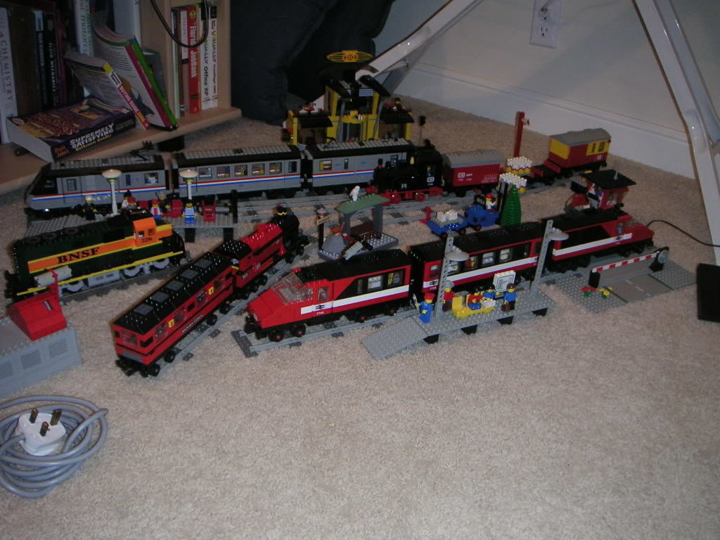 Trains_72a47b84f6ba1204f26a2b3806124cb08cb4d163.jpg