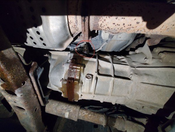 Transmission Leak .jpg