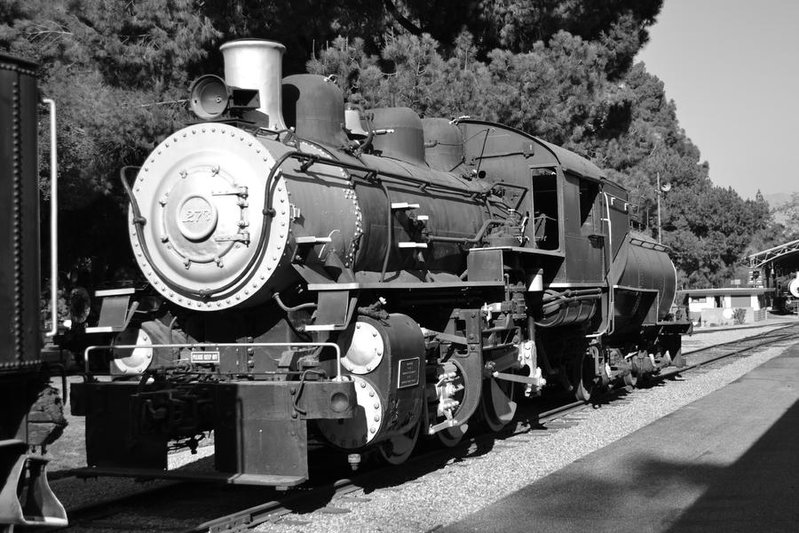 Travel_Town_BW_002.jpg