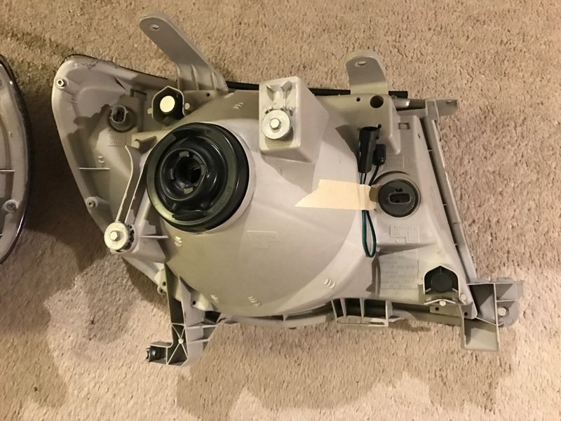 TRD%20Sport%20FXR%20Headlights%20Left%20_29b254698d279f00e2c222bf9ade1524117f9733.jpg