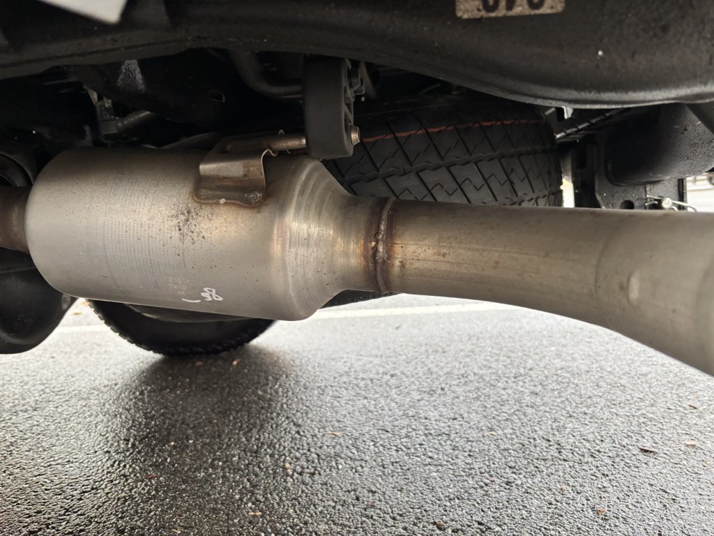 TRD OF exhaust 1.jpg
