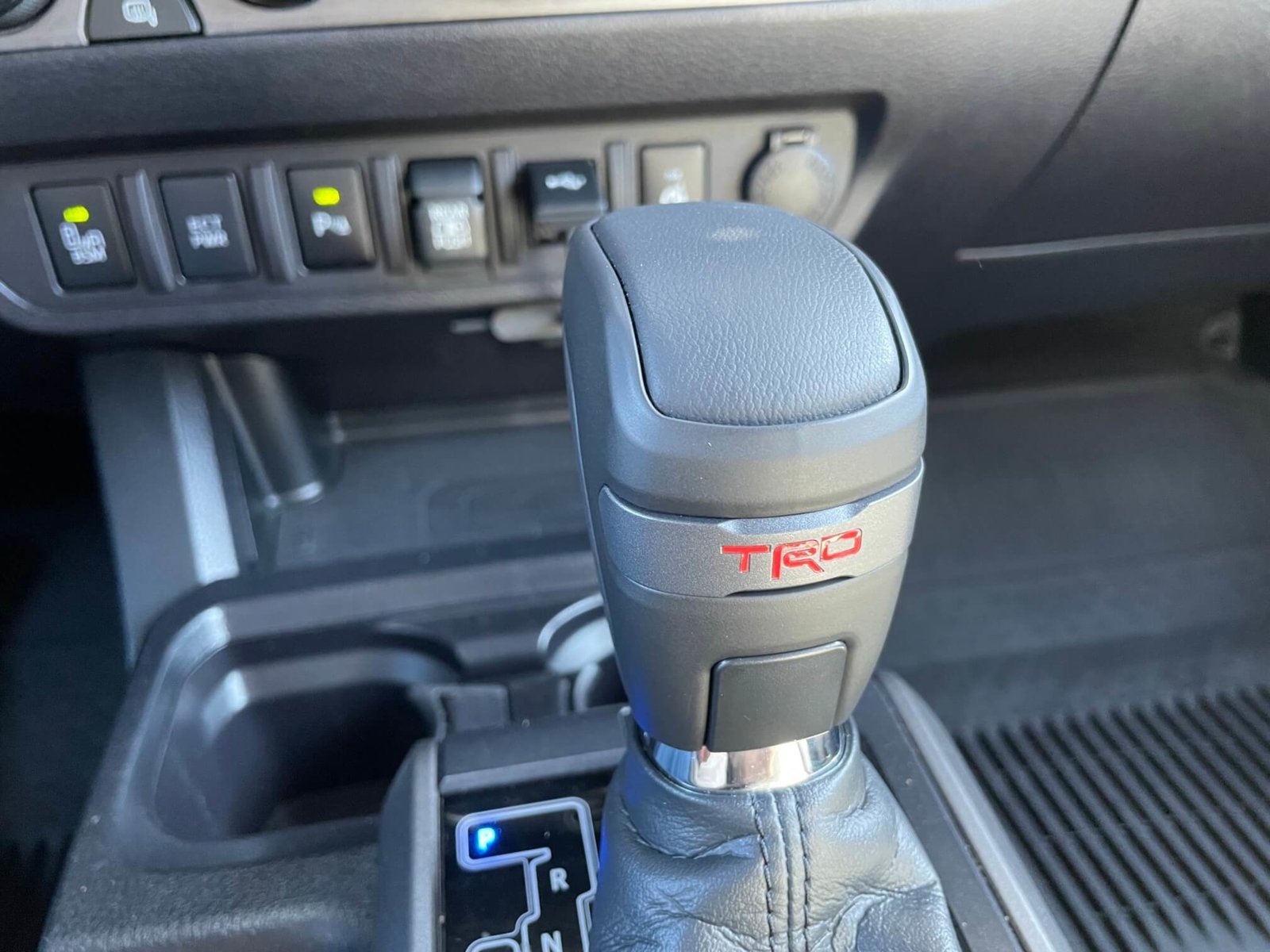 TRD Shift Knob Letter Inserts 2.jpg