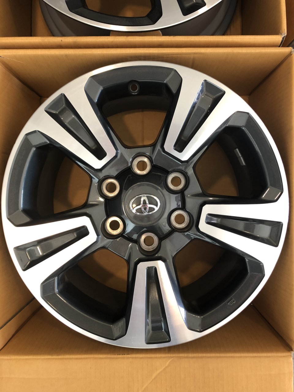 TRD Sport Wheels 2.jpg