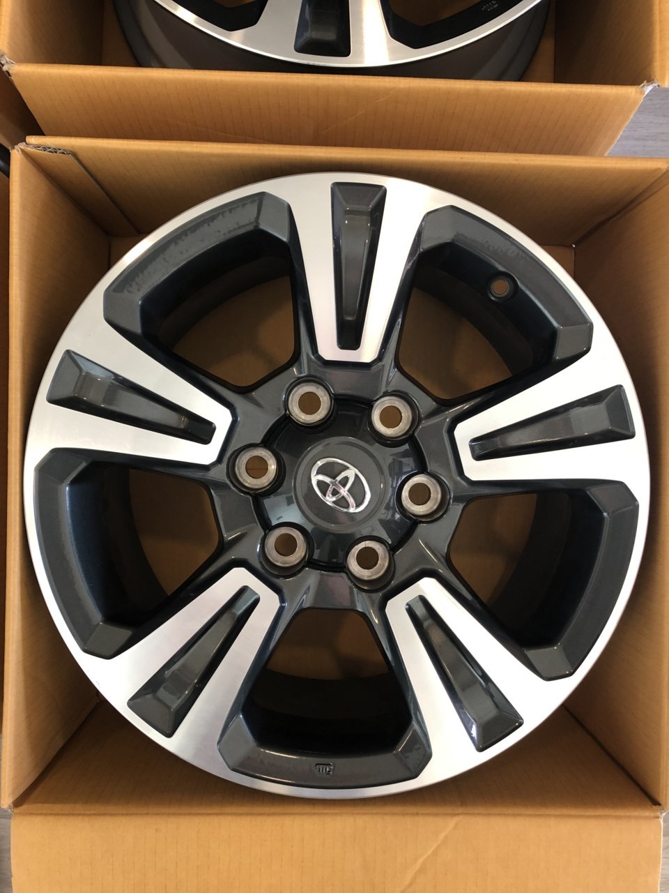 TRD Sport Wheels 4.jpg