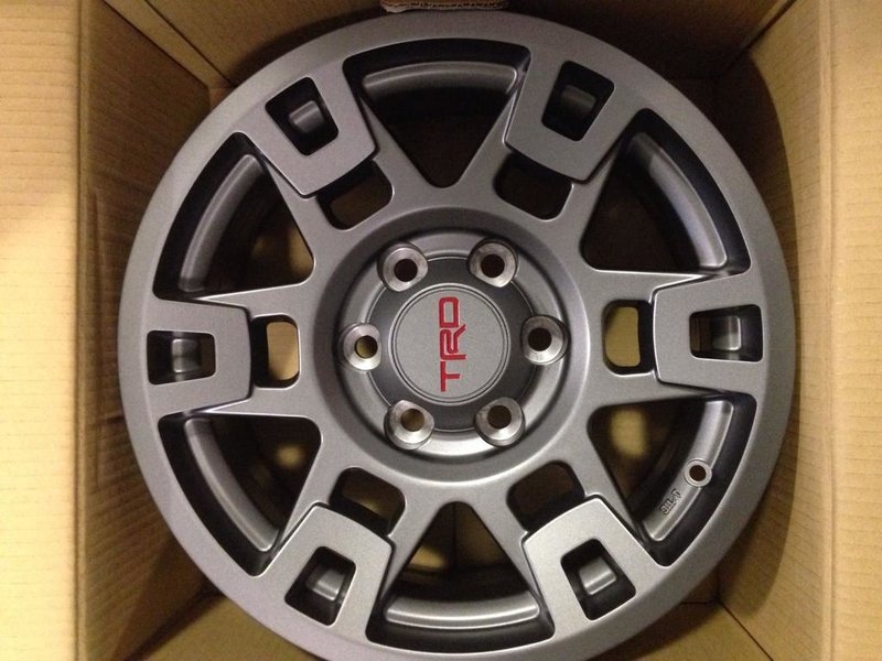 TRD Wheel.jpg