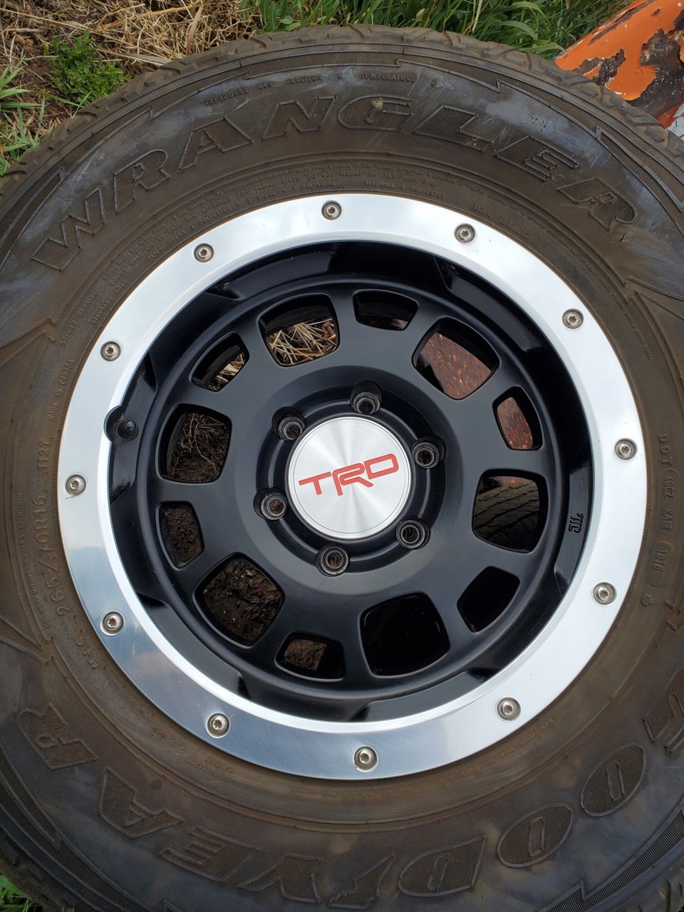 TRD Wheel.jpg