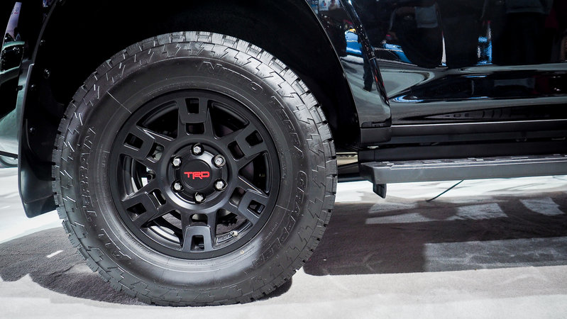 trd17wheel.jpg