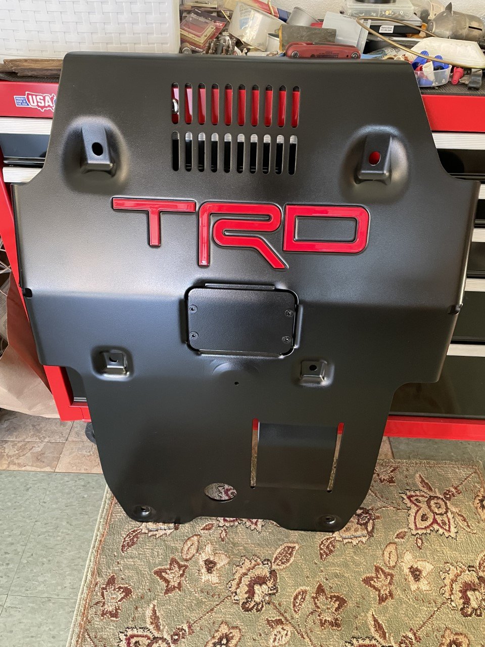 TRD_Skid_Plate_04.jpg