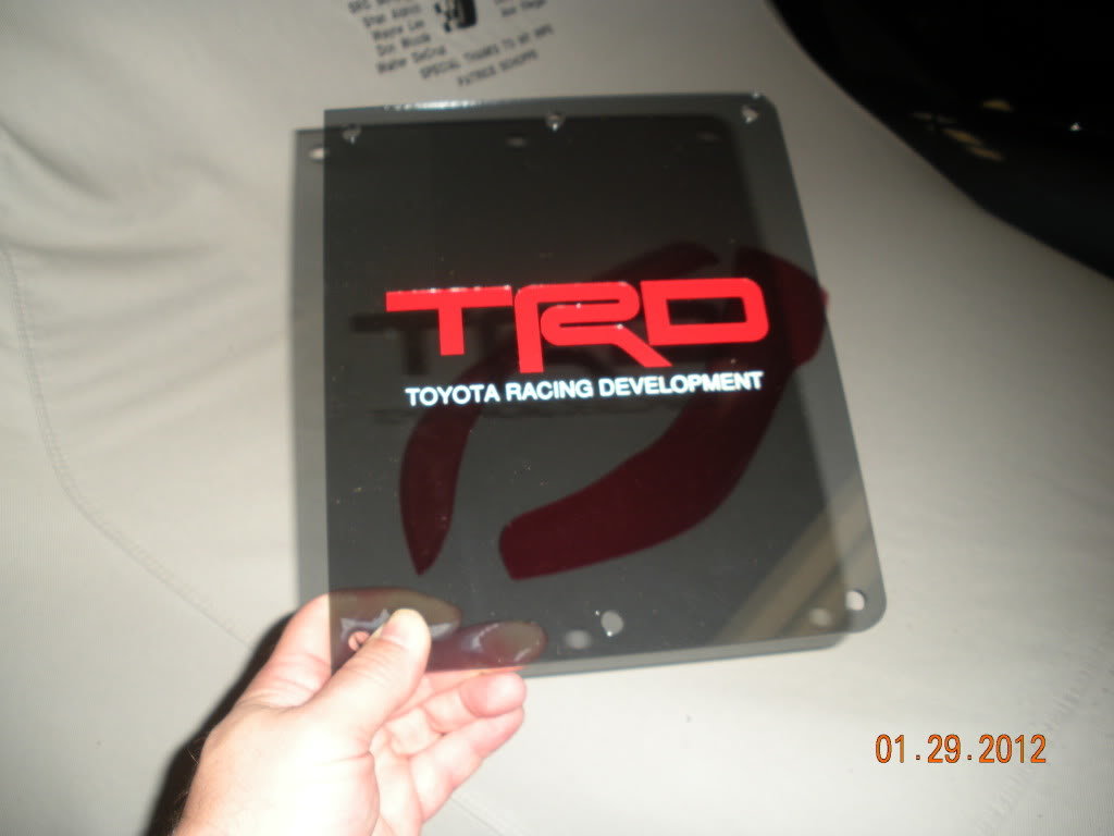 TRDcover005_127d77fbd2228e3331109cbfb977801875931410.jpg