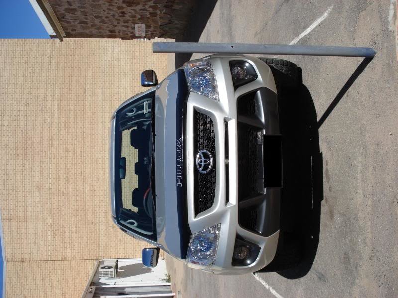 TRDHilux006_09d14318ad07db941426e10796c4fe775bd38c95.jpg