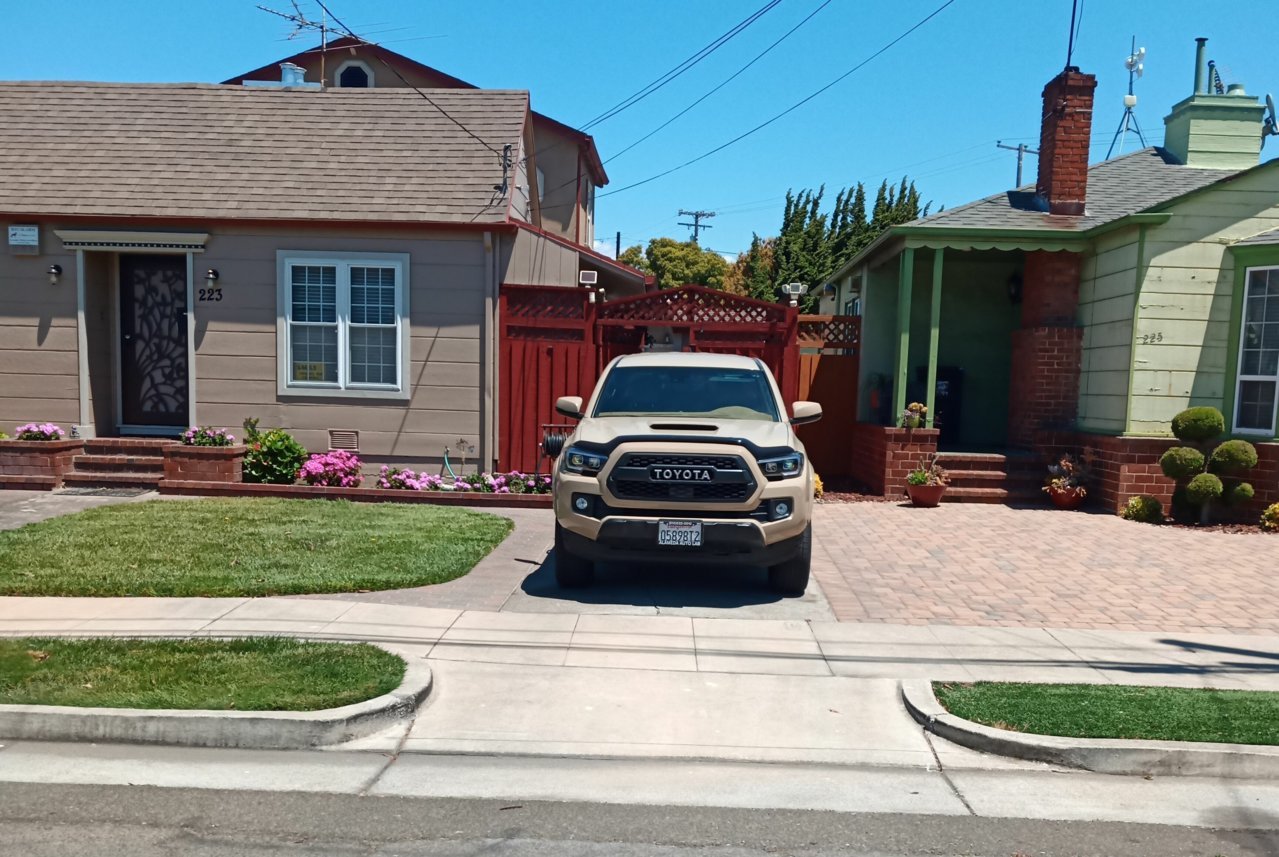 TRDnewheadlights20210521a.jpg