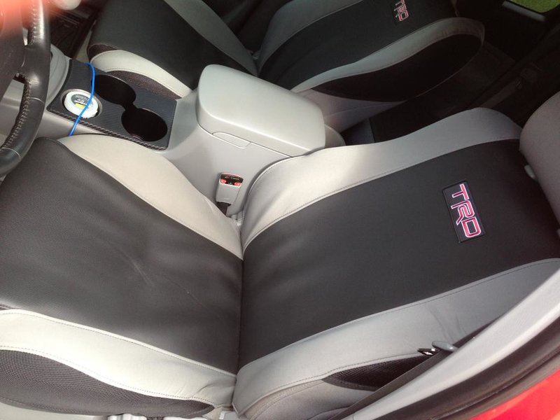 trdseat2.jpg