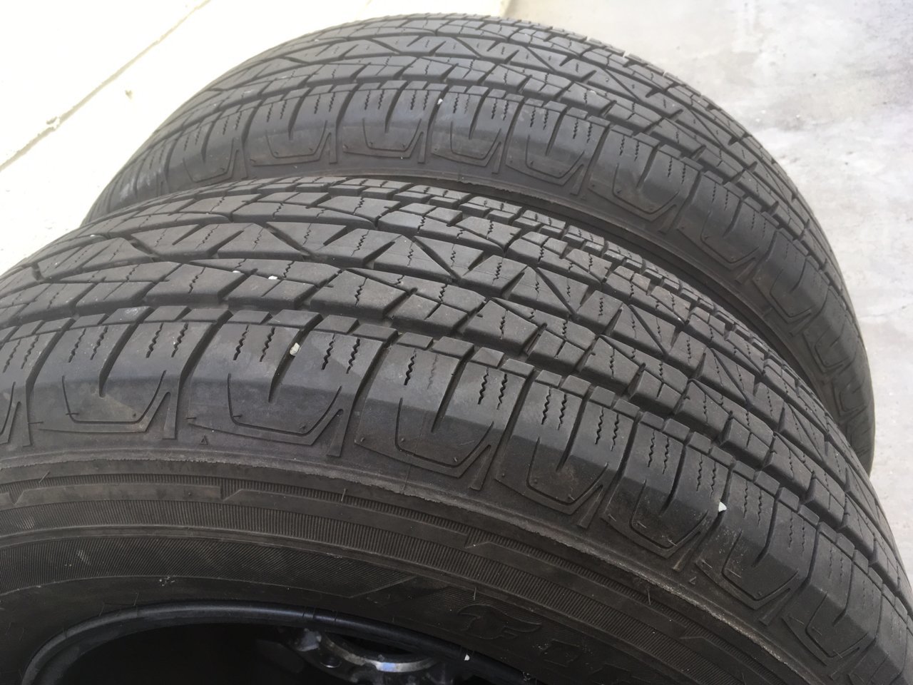 tread2.jpg