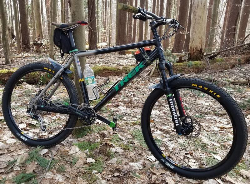 TREK6700.jpg