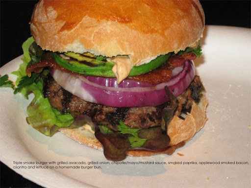 Triple-smoke-burger_5970e1fb1405db52b8feb2d3acaa4d81dcd6eac9.jpg