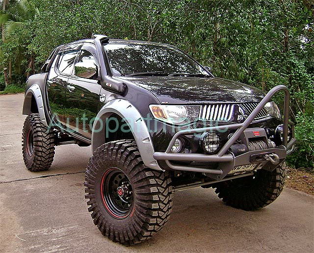 TRITONSNORKEL1_15d28f733f9bc0697c194e4d562ca6457c2566d8.jpg